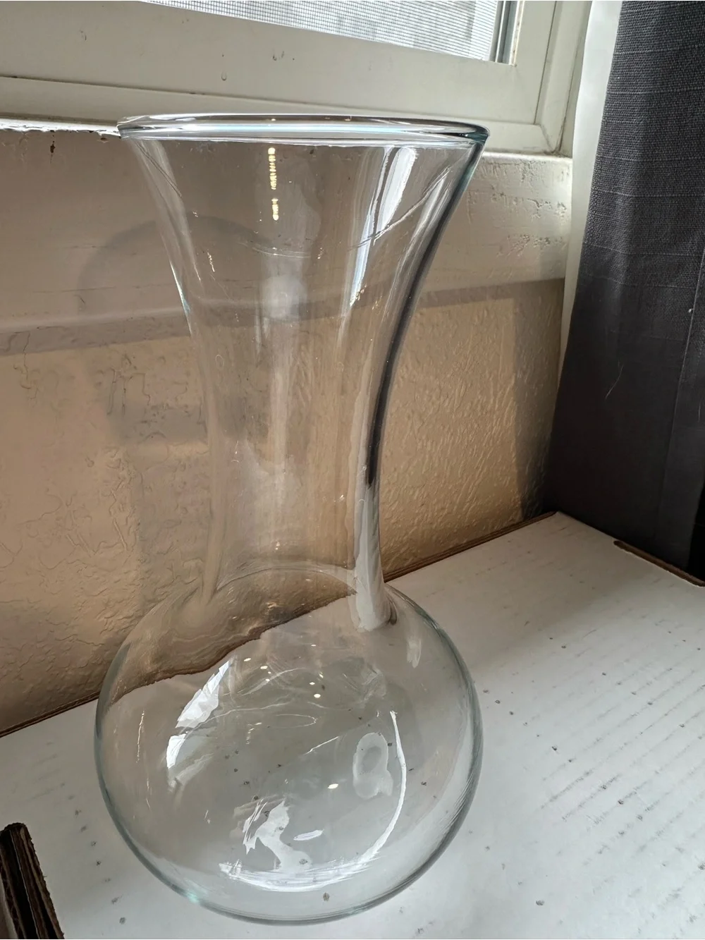 Vtg Carafe Decanter Water Beverage Or Large Vase With Slender Neck Round Bottom